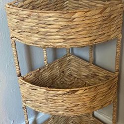 Rattan corner shelf