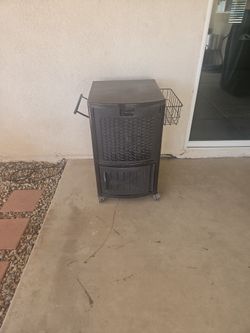 Outside Cooler With Storage And Towel Rack