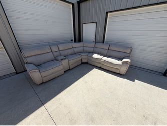 Power Reclining Sectional (FREE DELIVERY‼️)