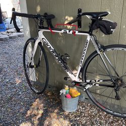 Road Bike, super light weight. GREAT DEAL !!!.