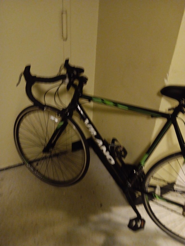 Vilano Bike