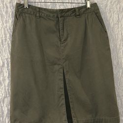 Eddie Bauer: Knee Length Skirt, Pockets, Belt Loops, Size: 6