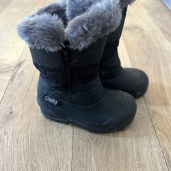 Little Girls Snow Boots Size 9