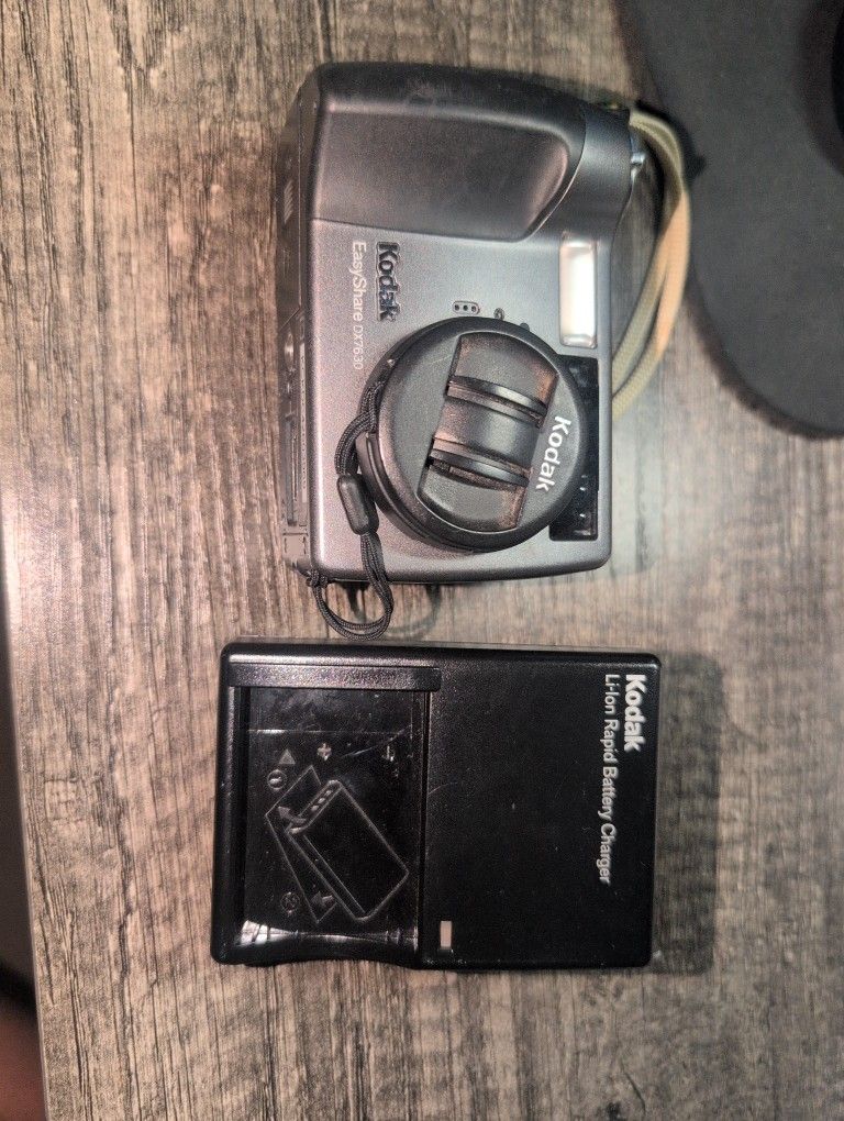 Kodak EasyShare DX7630 Camera
