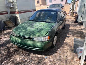 2000 Toyota Corolla