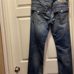 True Religion Men’s Ricky Straight Leg Jeans 