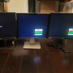 3 Dell Computer Monitors With Stands