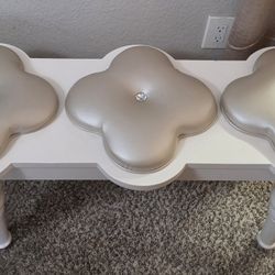 Shoe-Changing Stool for Living Room or Bedroom.