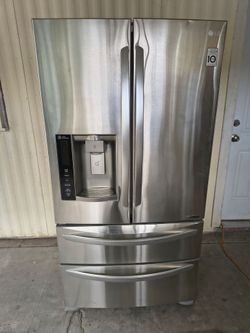 LG Refrigerator stainless steel 4 door