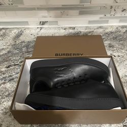  Burberry Shoes