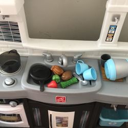 Step 2 Kitchen Set