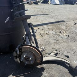 2012 Chevy CRUZEÂ Left front Suspension $180