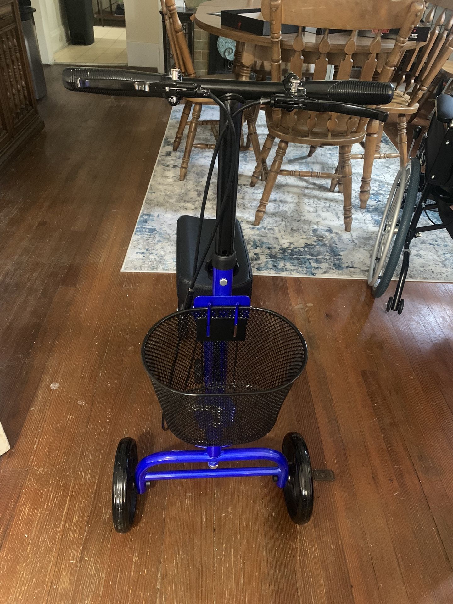 Knee Scooter