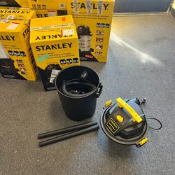 Stanley - 6 Gallon wet/dry vacuum - Black
