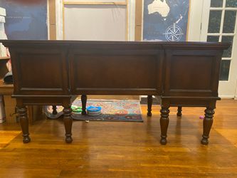 Ashely executive Desk