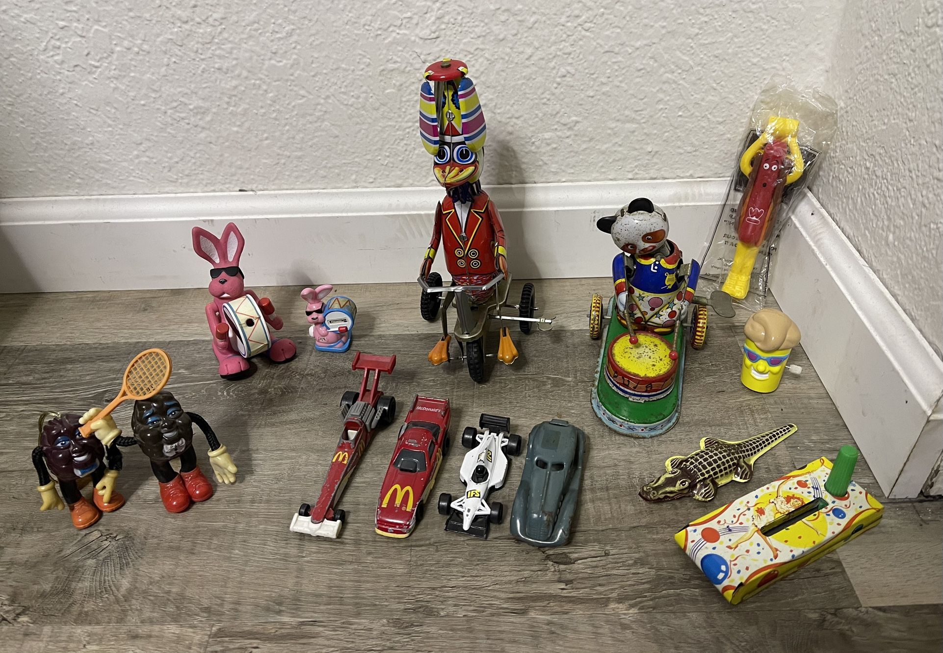 Vintage Collectible Toy Lot