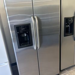 Stainless Side By Side GE Refrigerator 