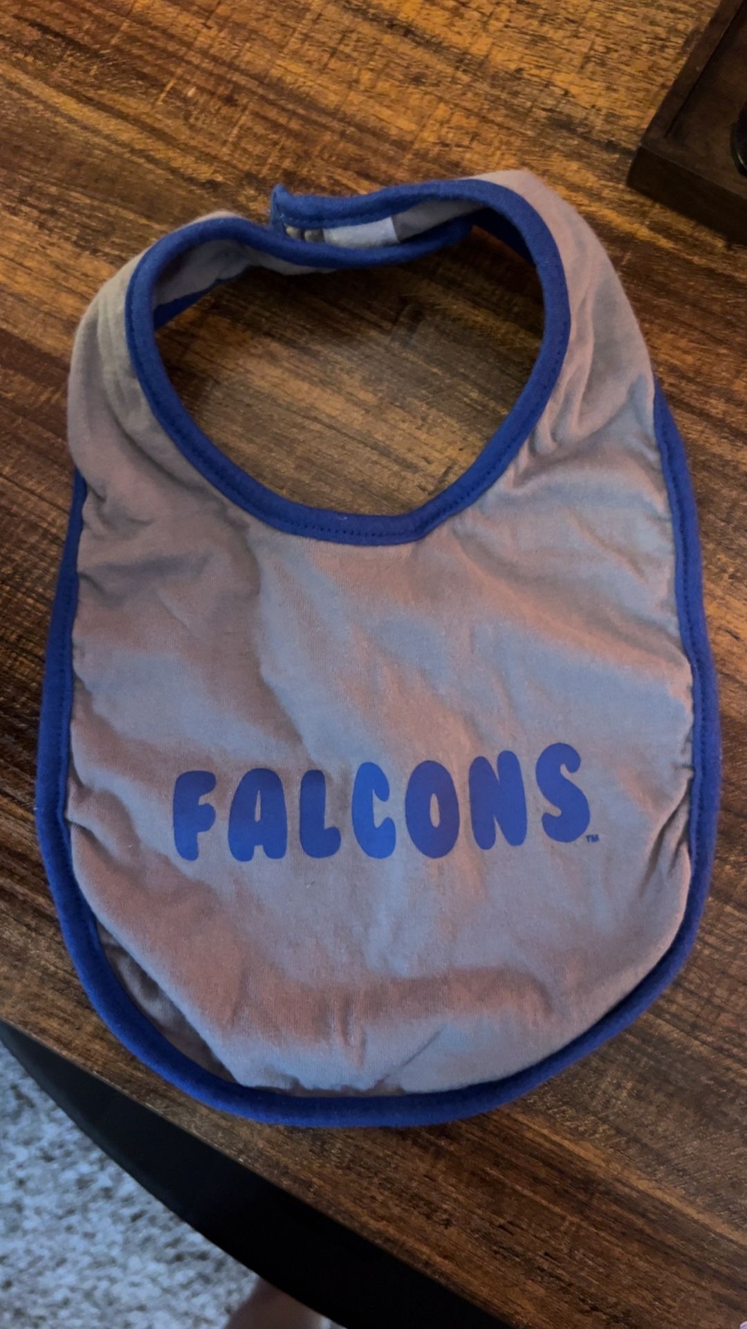 FALCONS bib