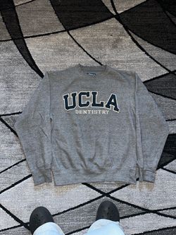 UCLA college crewneck