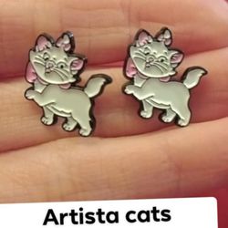 🩷 Artista Cats Earrings - Still Available 