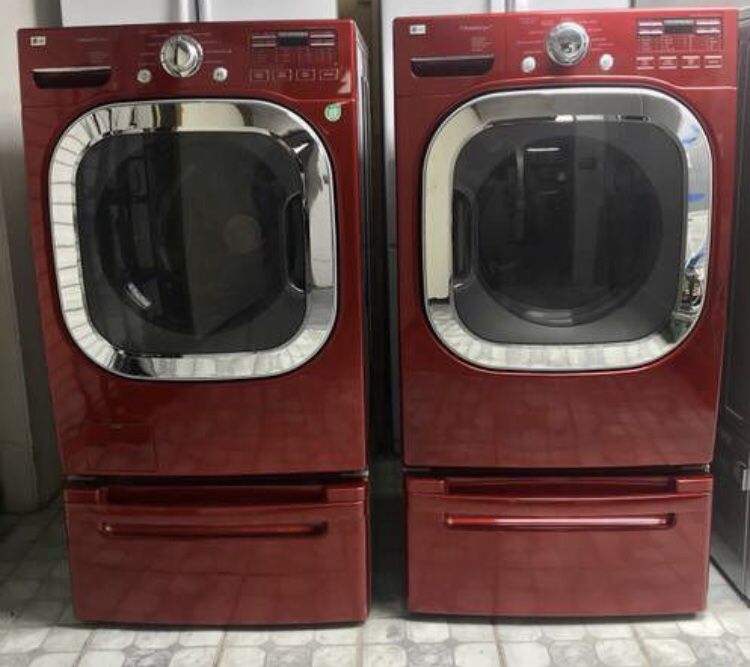 LG Set Front Load Washer and Dryer Electric