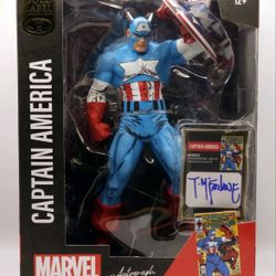 Captain America Marvel Statue 