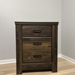 Brown Wooden Dresser/Side Table 
