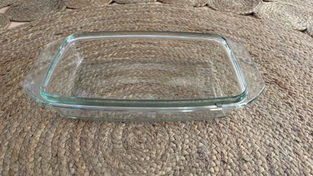 Small Clear Glass Rectangular Baking Casserole Dish 13”3/4 x 8”