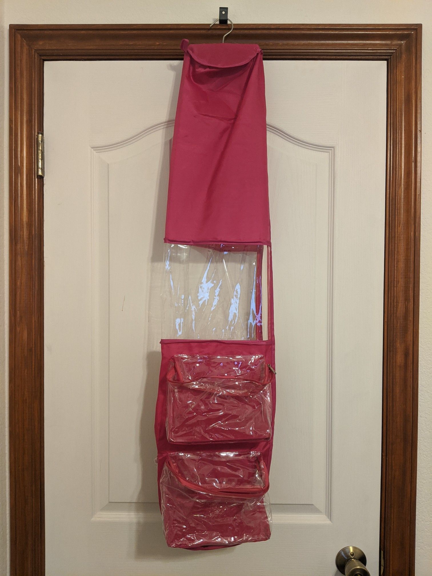 Hanging organizer