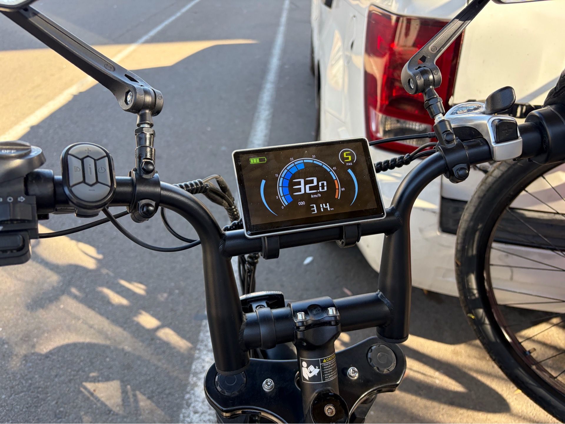 2 e-bikes almost new both 1200