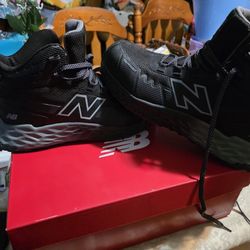 Composite Toe New Balance Boots Size 9m