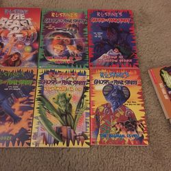 Lot Of 10 Vintage RL Stine ghost of fear street books