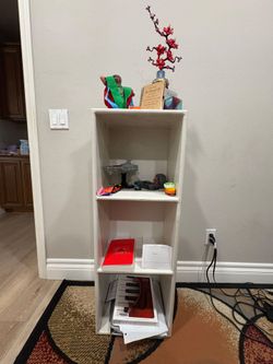 Three section Wood shelf