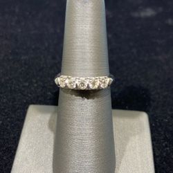 14kt Wg Ring