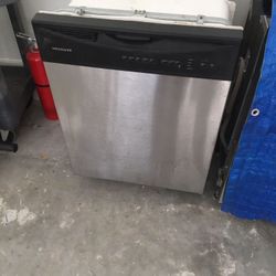 Frigidaire stainless steel dishwasher in very good working condition tested