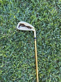 AKIRA ADR GOLD VINTAGE GOLF CLUB WITH TOUR AD GOLD SHAFT