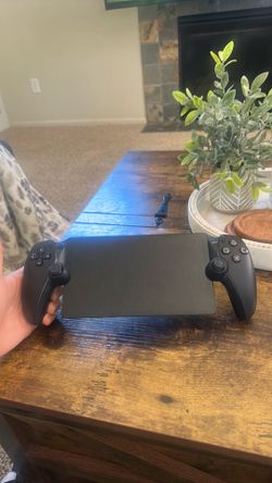 Brand new ps5 portal with box and everything great condition!