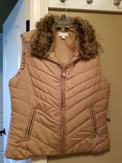 Tan vest women's new sz L