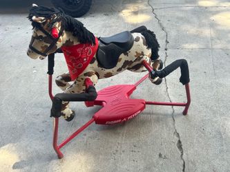 Radio Flyer riding horse