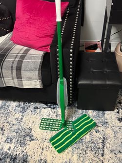 Green Spray Mop with Reusable Pad