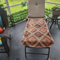 Lounge chair with cushions