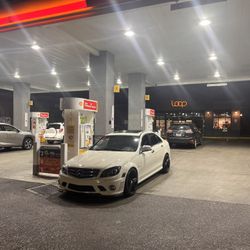 c63 amg $19,999!!!! (negotiable)