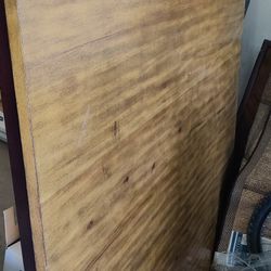 Kitchen Table w/ 5 Chairs