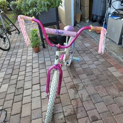 Huffy 20 Inch Girls Bicycle