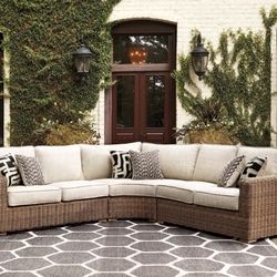 NEW ASHLEY OUTDOOR SECTIONAL SOFA 95”x95”! MINAS HOME FURNITURE 