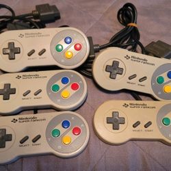 Nintendo Super Nintendo Super Famicon Controllers