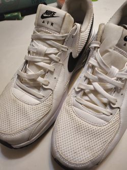 Nike Air Max Size 9.5