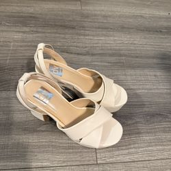 Women’s Shoes