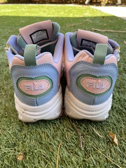 FILA Disruptor 3 Zip Pastel Sneakers W 8.5 for Sale in Buckeye AZ OfferUp