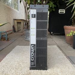 CROWN AMPLIFIER 